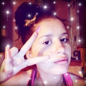 Meet your Posher, Karissa